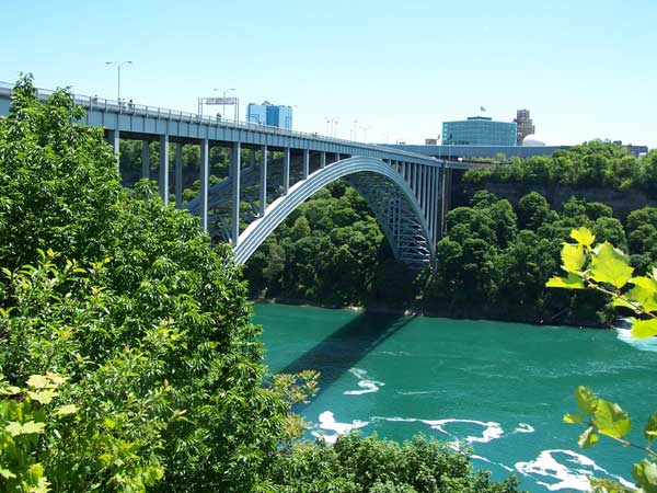 Rainbow Bridge in Spring 2006 23