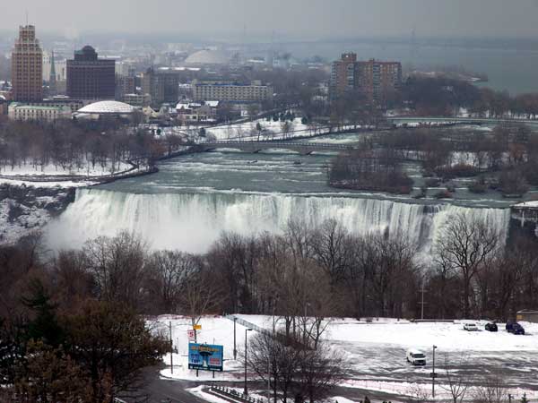 Scenes from Niagara Falls DoubleTree in Winter 2007 08