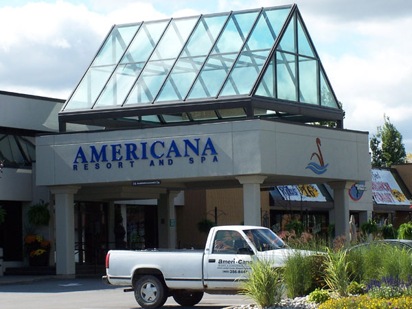 Americana Conference Resort and Spa front door