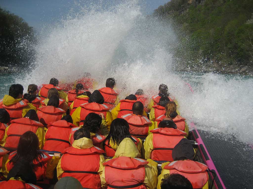 Whirlpool Jet Boat Tours in Summer 2010 33