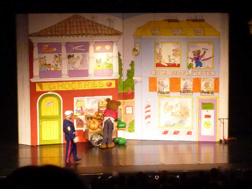 Busytown Busy at the Scotiabank Convention Centre in March 2012 03