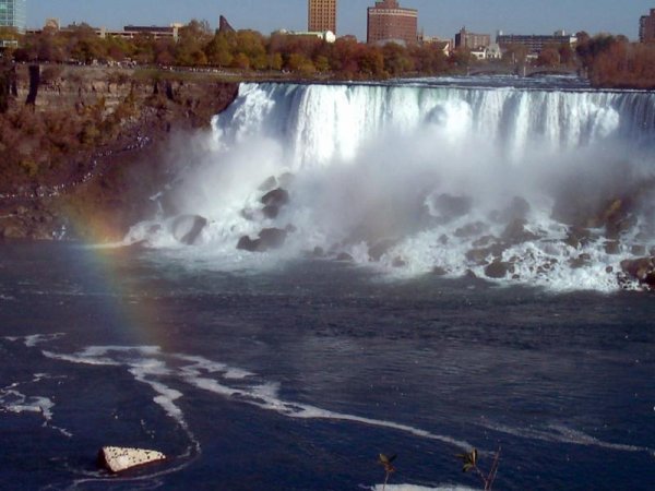 Niagara Falls in Autumn 2000 - 08